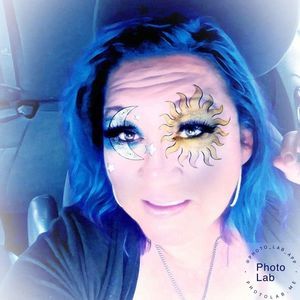 Meet your Posher, Vallarie